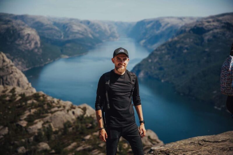 Stavanger: 8-Day Guided Trekking Tour with Accommodation - FAQ