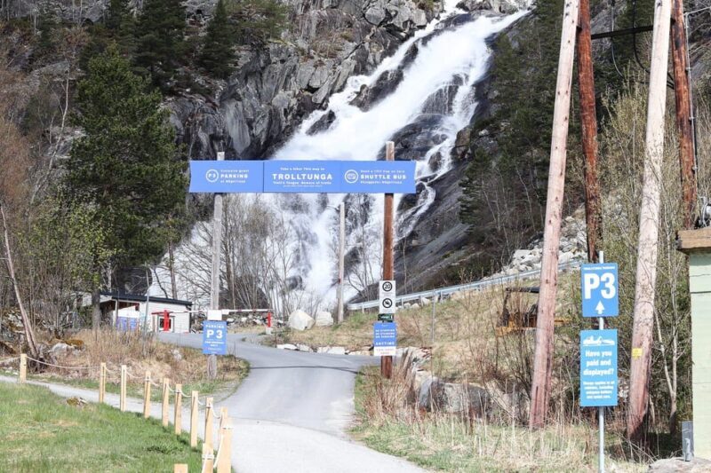 Stavanger: Guided Hike to Trolltunga - Key Points