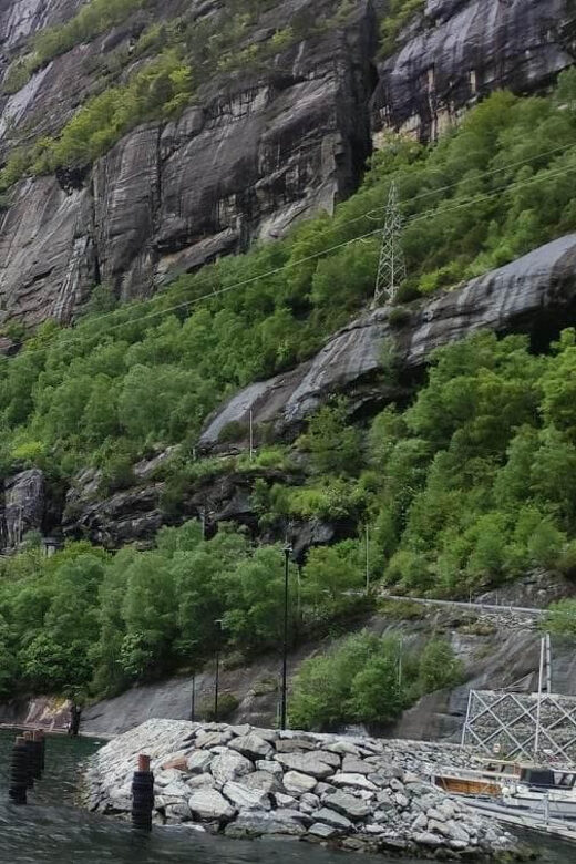 Stavanger: Kjerag and Lysebotn Guided Tour - Who Should Consider This Tour?