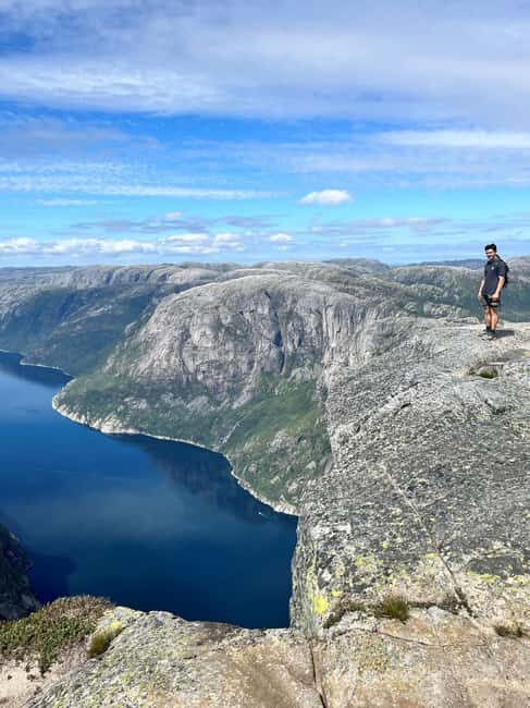 Stavanger: Kjerag Hike with Guide and Transportation - FAQ