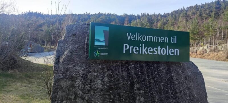 Stavanger: Preikestolen Tour with Guide and Pickup - What to Expect from the Tour