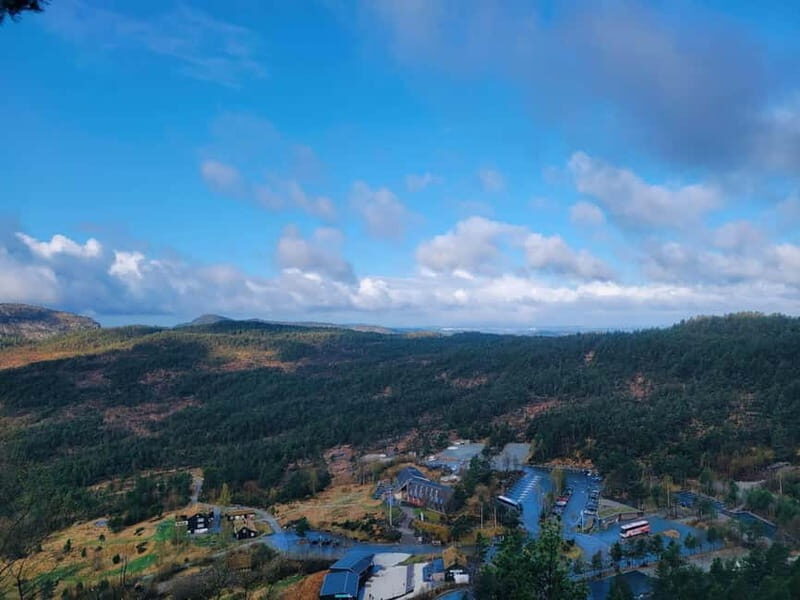Stavanger: Prekestolen Tour with Guide and Pickup - An In-Depth Look at the Prekestolen Tour