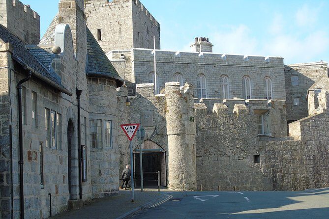 Steam Trains and Castles with qualified Isle of Man Tour Guide - How the Experience Feels in Practice