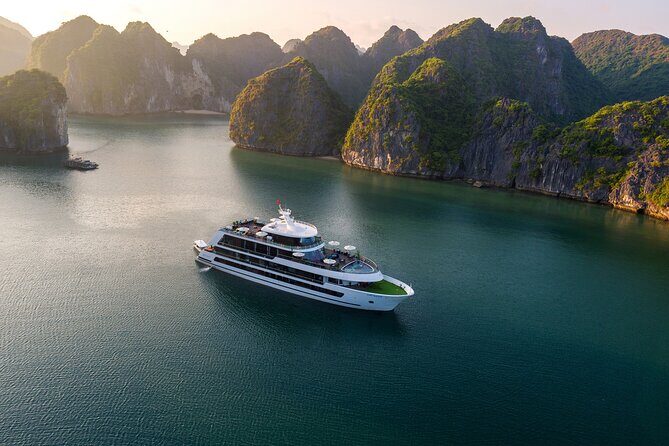Stellar Of The Seas visit Bai Tu Long Bay Lan Ha Bay depart from Hanoi - Who Should Consider This Cruise?