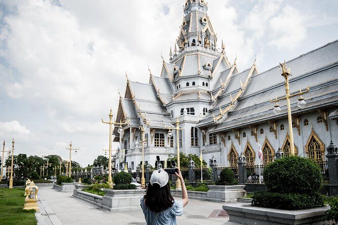 Step Back In Time: Explore Bangkok's Historical Koh Kret Island - An In-Depth Look at Koh Kret Island: What Makes It Special