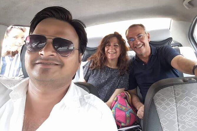 Stepwell & Fatehpur Sikri stops Agra to/from Sawai madhopur city - The Value of Included Features