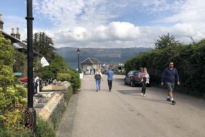 Stirling Castle and Loch Lomond Full-Day Private Tour in a Premium Minivan - FAQ