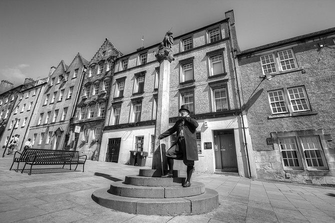 Stirling Castle and the Secrets of the Old Town Private Tour - FAQ