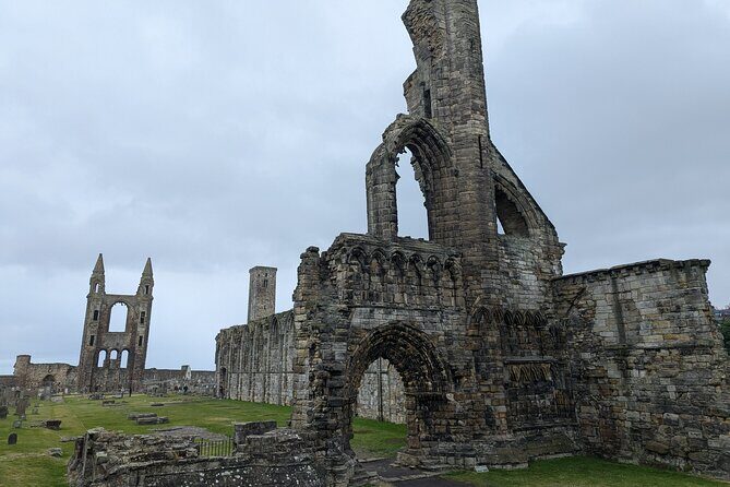 Stirling Castle, Lindores Distillery and St Andrews private tour - Who Should Consider This Tour?