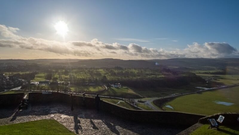Stirling Castle: Skip-the-Line Guided Tour in Spanish - Key Points