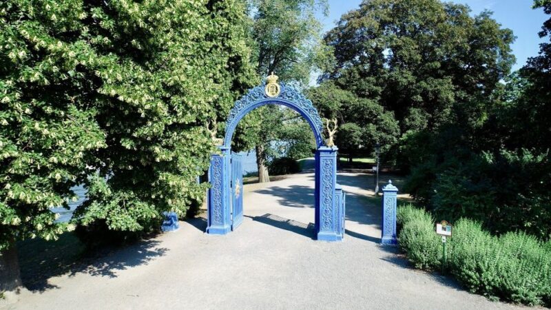 Stockholm: 2-Hour Djurgården Sightseeing Tour - Key Points