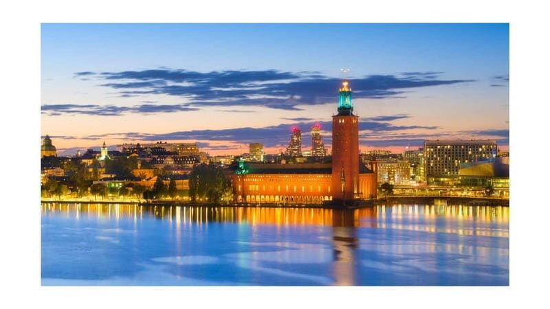 Stockholm Day Tour: Old Town, Vasa Museum & City Views - Key Points