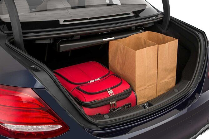 Stockholm Departure Private Transfer to Arlanda ARN Airport by Business Car - The Vehicle and Comfort