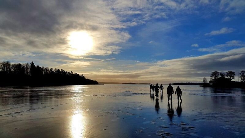 Stockholm: Guided Natural Ice Skating Tour with Lunch & Fika - FAQs