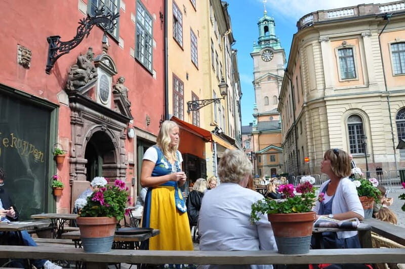 Stockholm: Highlights Guided Walking Tour - Key Points