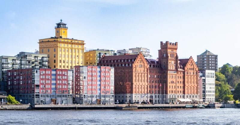 Stockholm Icons: Old Town & Riddarholmen Private Guided Tour - Practical Aspects That Make a Difference
