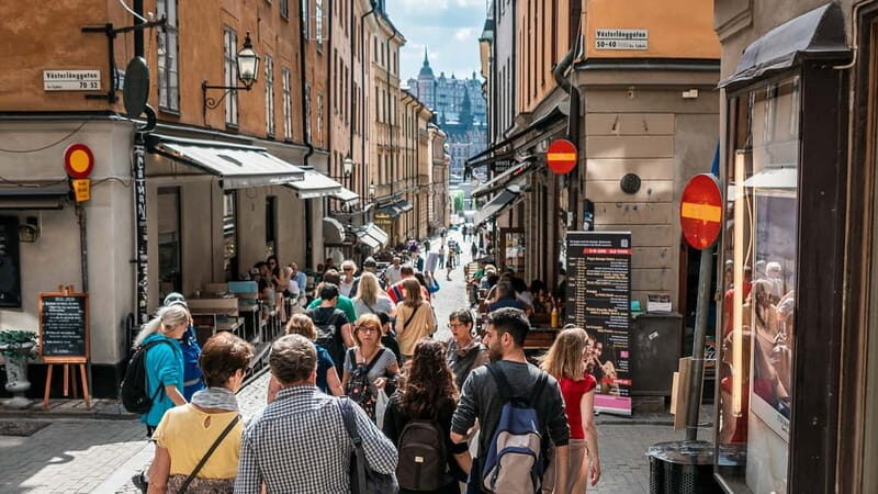 Stockholm: Old Town Private Walking Tour - Key Points