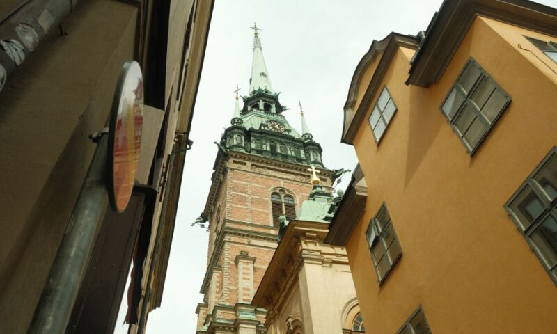Stockholm: Old Town Self-Guided Tour Learn and solve Puzzles - FAQ