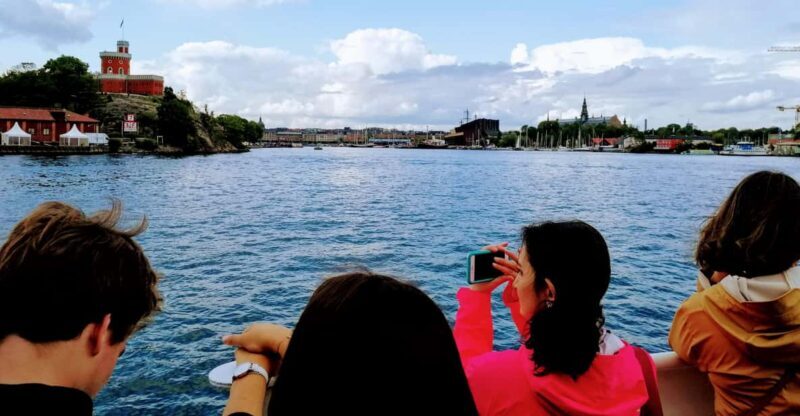 Stockholm: Old Town Walking Tour and the Vasa Museum - An In-Depth Look at the Experience