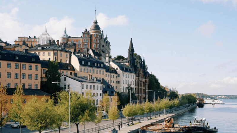 Stockholm: Old Town Walking Tour, stories and secrets - Authentic Insights from Travelers