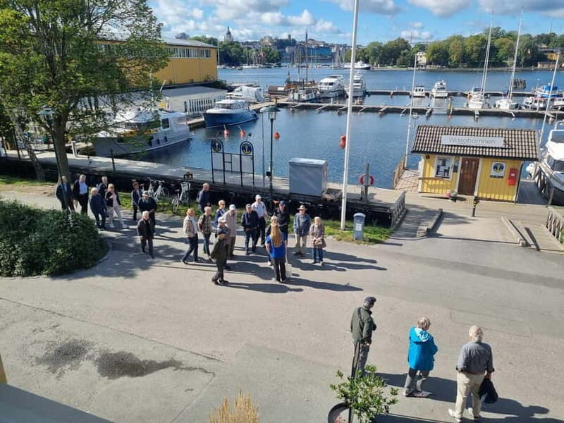 Stockholm: private 3h tour - Old Town, ferry and Vasa museum - Exploring Stockholm’s Historic Heart: Old Town