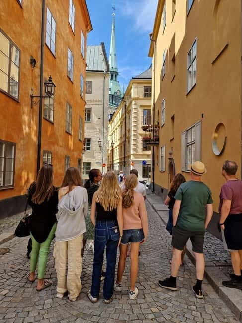 Stockholm: Royal & Classic History Walking Tour with Fika - Key Points