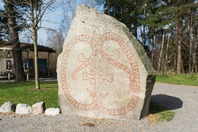 Stockholm: Sigtuna and Uppsala Viking History Day Tour - Practical Tips and Considerations