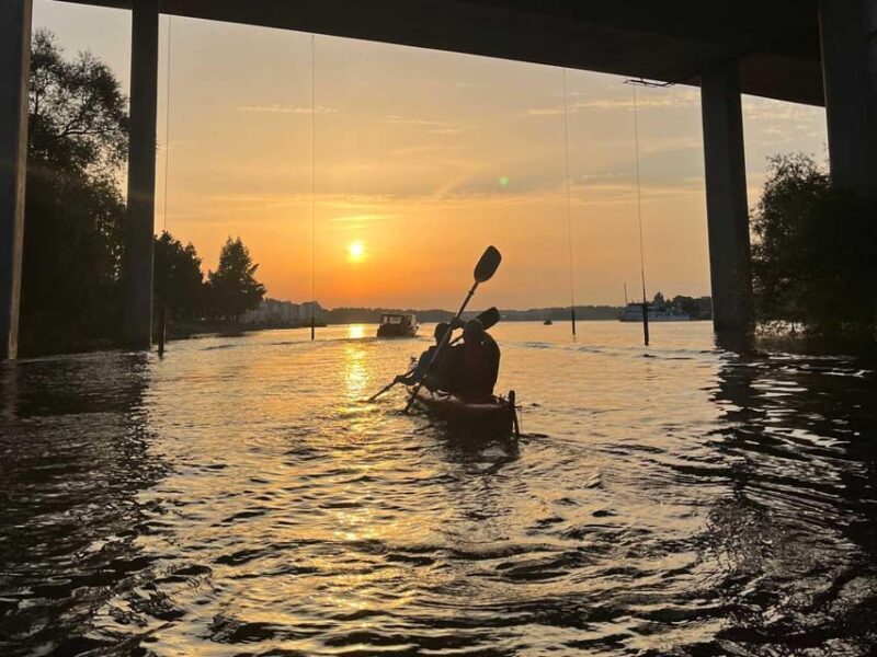 Stockholm: Sunset Kayak Tour in the City + Swedish Fika - Why This Tour Stands Out