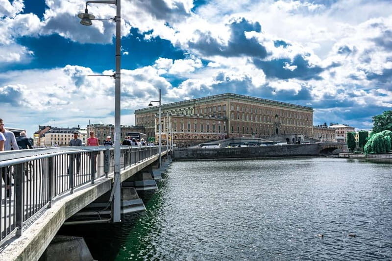 Stockholm Syndrome: 3-Hour Private Walking Tour - What You Can Expect in Terms of Logistics