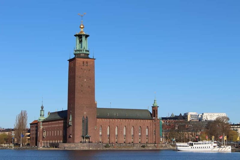 Stockholm VIP half day city tour by incl. Vasa Ship Museum - Price and Value
