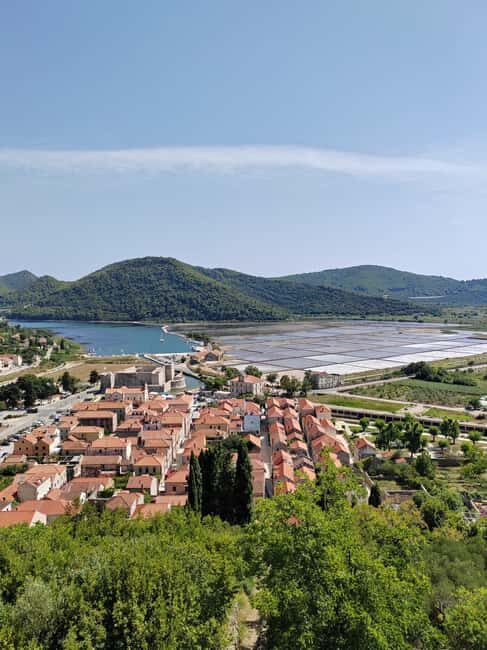Ston private walking tour with the walls and saltworks visit - Key Points