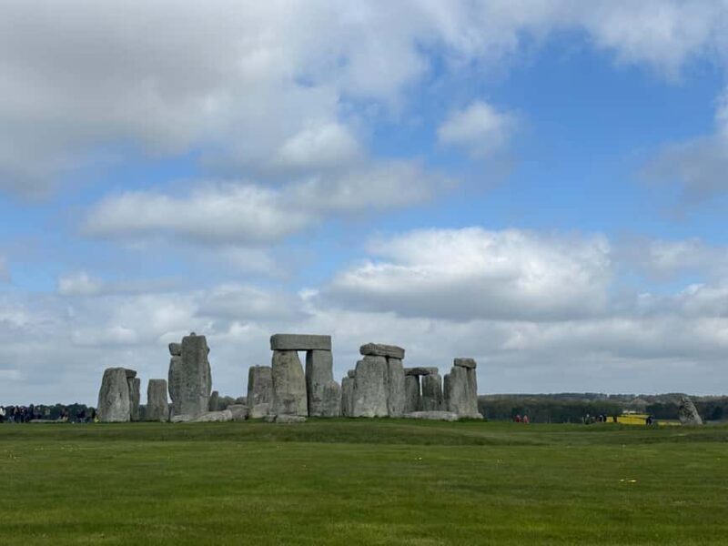 Stonehenge and Avebury stone circles. Guided tours - What Makes This Tour Stand Out?