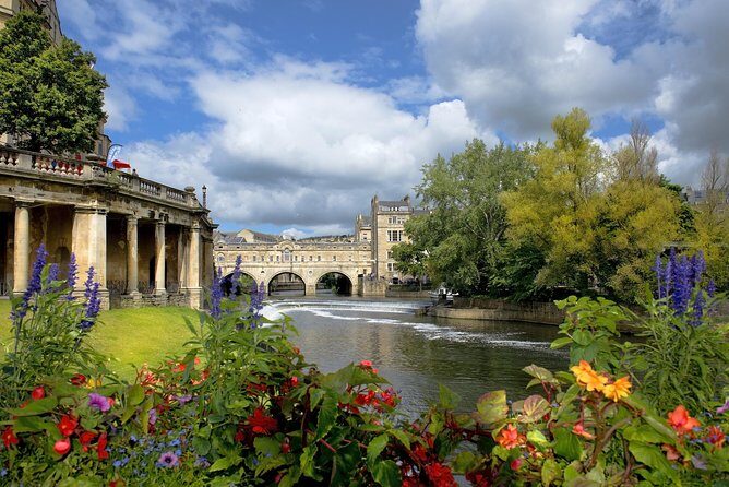 Stonehenge and Bath Day Trip from London with Optional Roman Baths Visit - Frequently Asked Questions