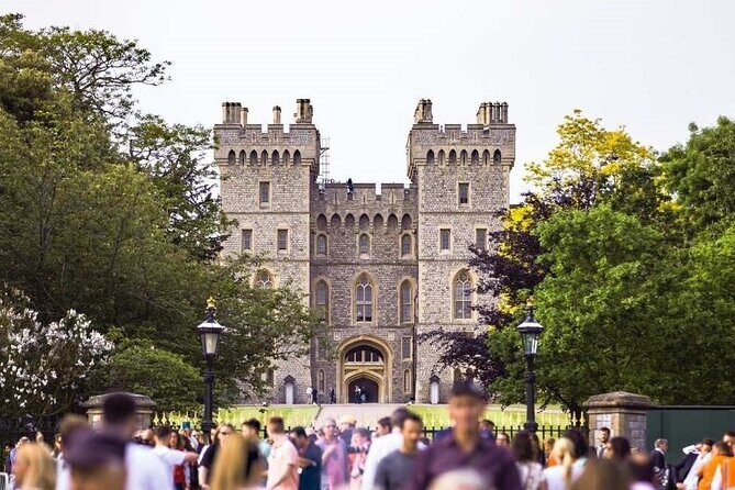 Stonehenge and Windsor Castle Tour from London With Entry Tickets - FAQ