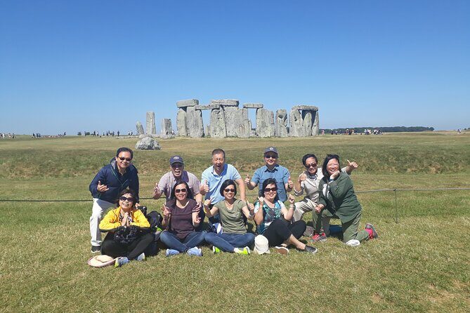 Stonehenge half day tour from Southampton - Guides and Personal Touch