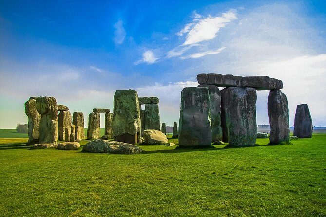 Stonehenge Independent Visit with Private Driver by Luxury Sedan - Value and Pricing