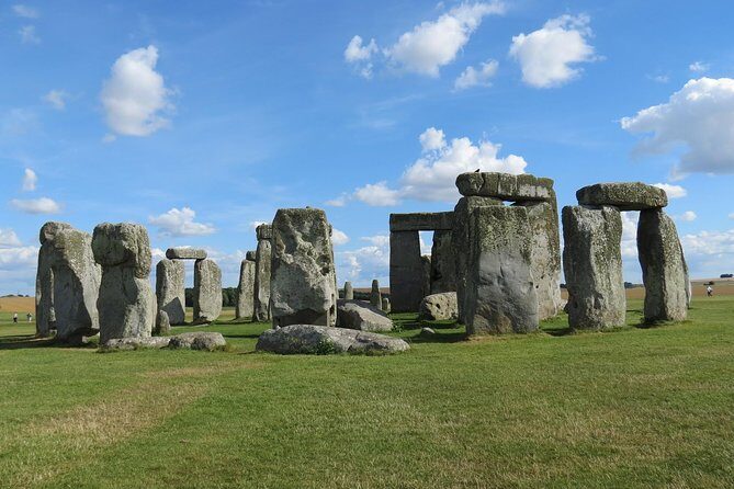 Stonehenge Independent Visit With Private Driver Up To 3 People - Key Points