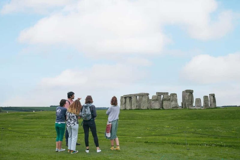 Stonehenge & More: Secret England Tour for 2-8 guests - FAQ