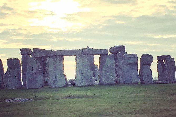 Stonehenge Private Car Tour with Driver Guide - The Guides: Knowledgeable, Approachable, and Engaging
