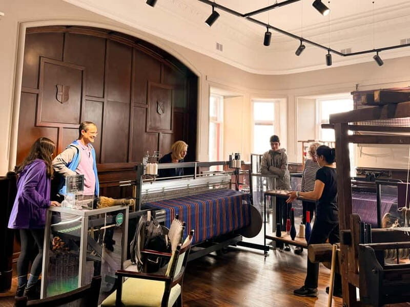 Stornoway: Harris Tweed Story Room Tour with guide - FAQ