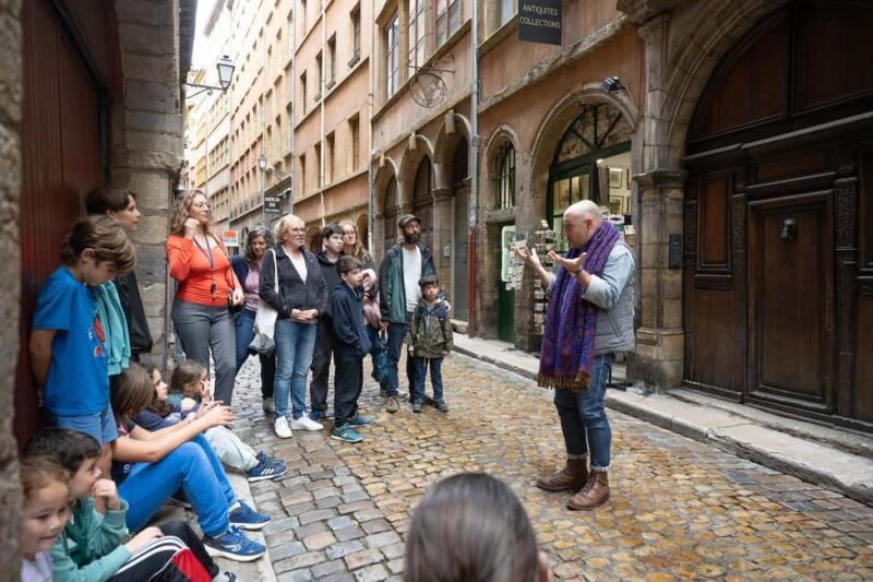 Storytelling tour of the Vieux-Lyon for children in French - A Closer Look at the Tour Experience