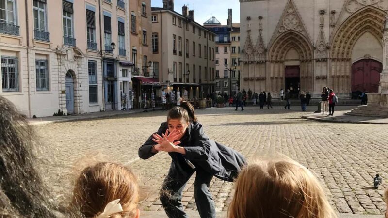 Storytelling tour of the Vieux-Lyon for children in French - FAQs