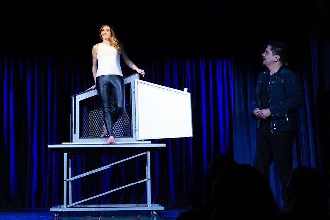 Straight Up Magic in Tannersville Pennsylvania - The Experience Environment