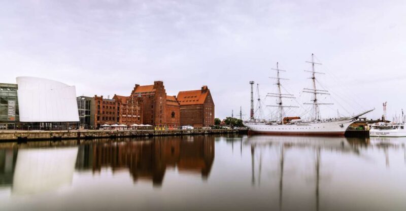 Stralsund: Old Town Highlights Private Walking Tour - The Value of a Private Guided Tour