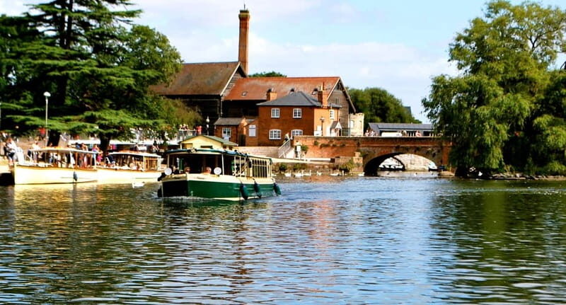 Stratford-upon-Avon: River Cruise & City Audio Tour - In-Depth Look at the Experience