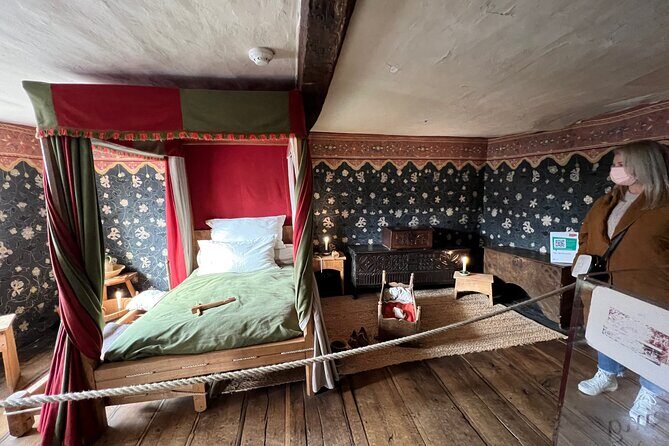 Stratford Upon Avon & Warwick Castle Private Tour - FAQs