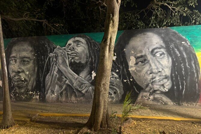 Street Art and Shopping Tour in Playa del Carmen - Practical details and considerations