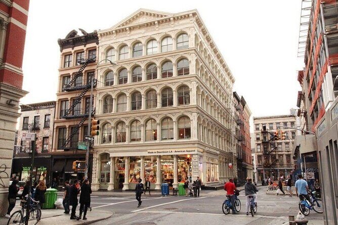 Street art tour at Soho - Who Should Consider This Tour?