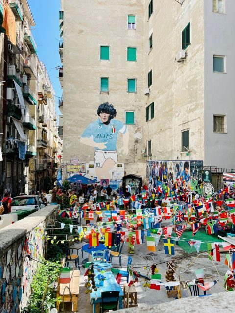 Street art tour of the Spanish Quarters & Maradona idol - Why This Tour Offers Great Value
