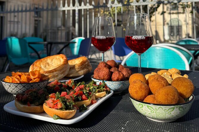 Street Food Lecce: Guided walking tour with typical food and wines. - Key Points